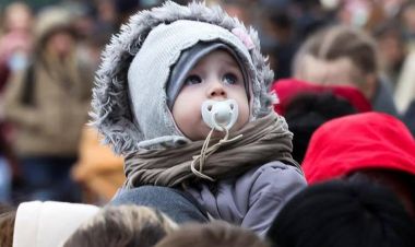 युक्रेन-रूस युद्ध : प्रत्येक मिनेट ५५ बालबालिका शरणार्थी बन्न बाध्य