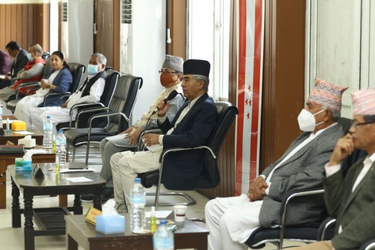 निर्वाचनमा गठबन्धन गर्ने नगर्नेबारे कांग्रेसले आज निर्णय लिने