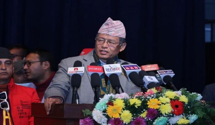 प्रचण्ड अस्तित्वको भिख माग्दै बालकोट र बूढानीलकण्ठ धाइरहेका छन्ः धनराज गुरूङ