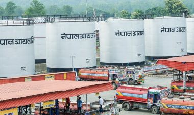 व्यवसायीले आजदेखि बन्द गरे पेट्रोलियम पदार्थको ढुवानी