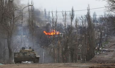 मारिउपोलमा १ हजारभन्दा बढी युक्रेनी सैनिकद्वारा आत्मसमर्पण