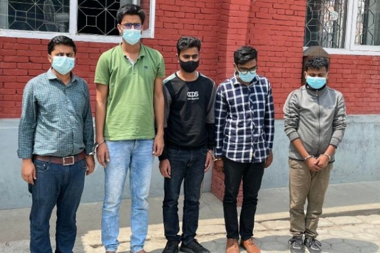 एमबीबीएस परीक्षाका  ५ नक्लकी  परीक्षार्थी पक्राउ