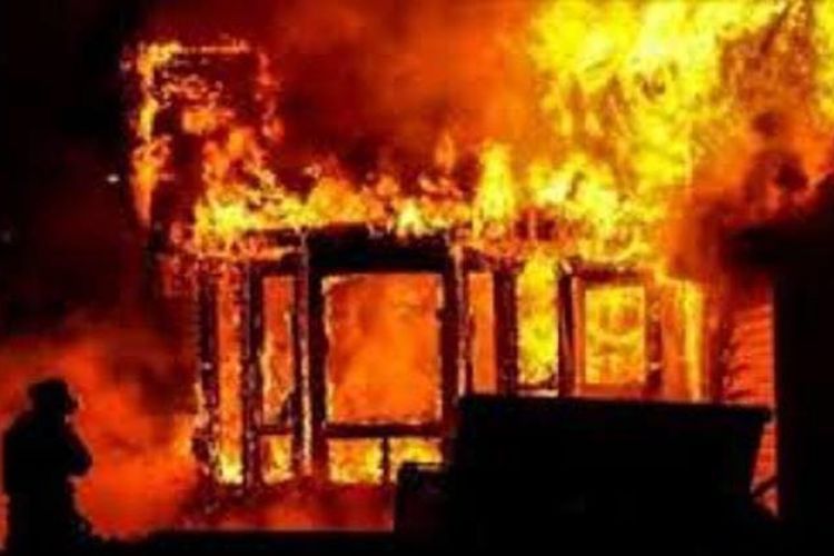 ग्याँस  सिलिण्डर विष्फोट हुँदा ३ बालबालिकाको मृत्यु 