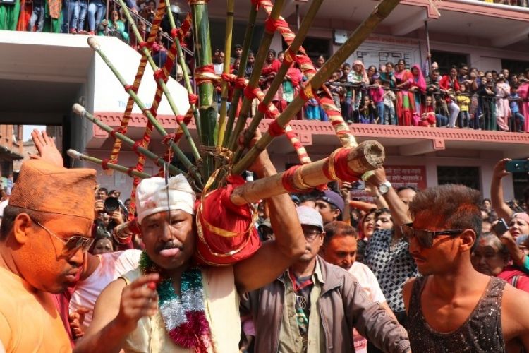 नयाँ वर्षमा नवौँ पटक जिब्रो छेडाउँदै बुद्धकृष्ण