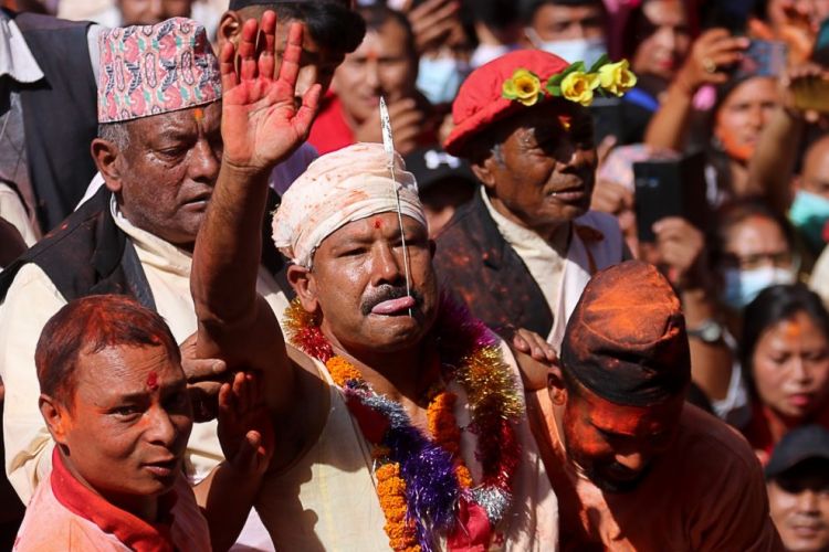 बुद्धकृष्णले नवौं पटक जिब्रो छेडे