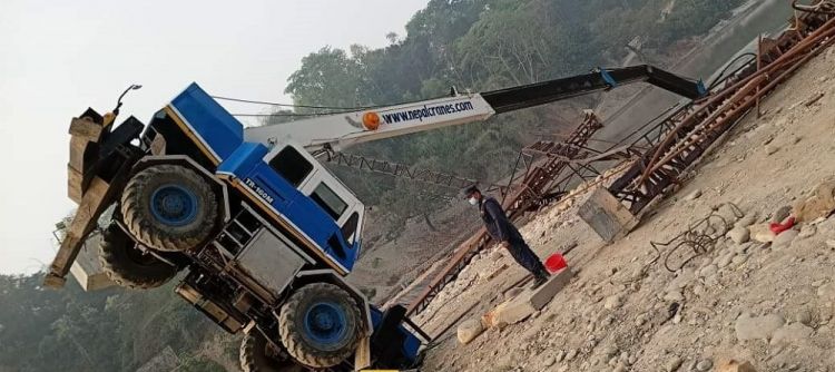 स्याङ्जामा निर्माणाधीन पुल भत्किँदा आठ कामदार घाइते, दुईको अवस्था गम्भीर
