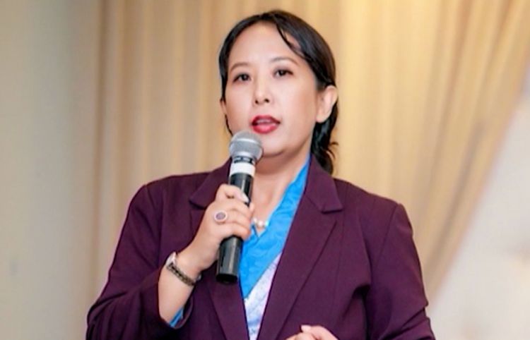 पूर्वराजदुत लक्की शेर्पा एमाले प्रवेश