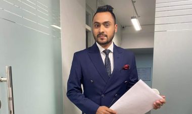 'सिधा कुरा'कार्यक्रमका प्रस्तोता पत्रकार युवराज कंडेलले यस्तो लेख्दै टेलिभिजनबाट मागे बिदा 