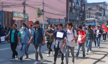 भुटानी शरणार्थी प्रकरणः निष्पक्ष छानबिन र कारबाहीको माग गर्दै विद्यार्थीको प्रदर्शन