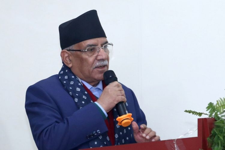 अयोग्य लडाकुलाई दुई लाख दिने निर्णयबाट पछि हट्न सकिँदैन– प्रधानमन्त्री दाहाल
