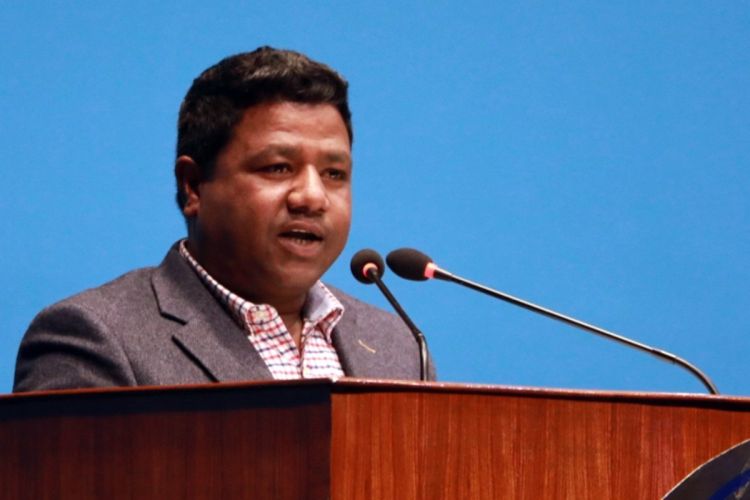 निर्वाचन कार्यालय खारेज गर्ने निर्णय फिर्ता लिनुपर्छ : सन्तोष परियार