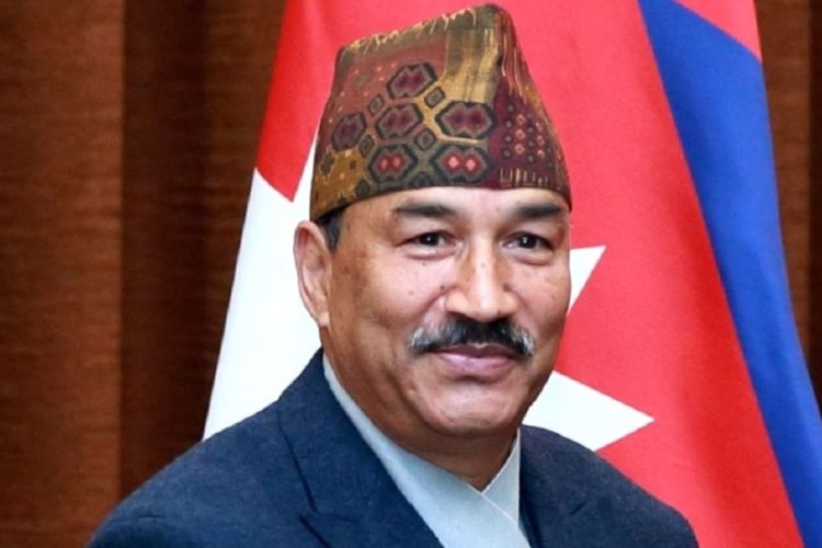 सेनाको संख्या नघटाएर एअर फोर्स बनाउनु पर्छः कमल थापा