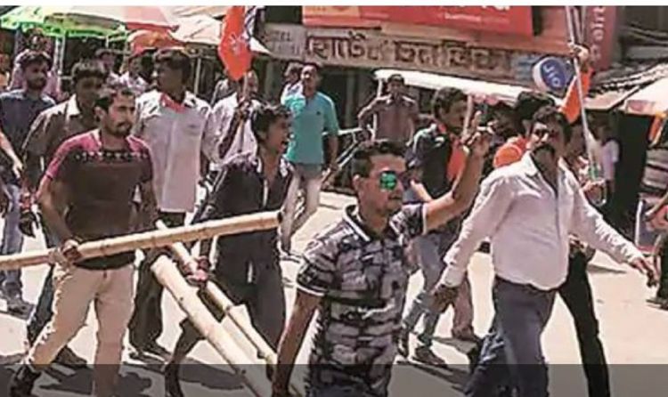 पश्चिम बंगालमा मतदानका क्रममा हिंसात्मक झडप, ११ जनाको मृत्यु