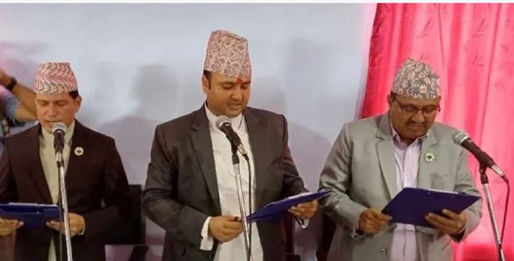 कोशी प्रदेशः नवनियुक्त तीन मन्त्रीहरूले लिए पद तथा गोपनीयताको शपथ