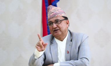 संविधान अनुसार आवश्यक नयाँ कानून निर्माण गर्न नसक्नु नै मुख्य चुनौति : ईश्वर पोखरेल