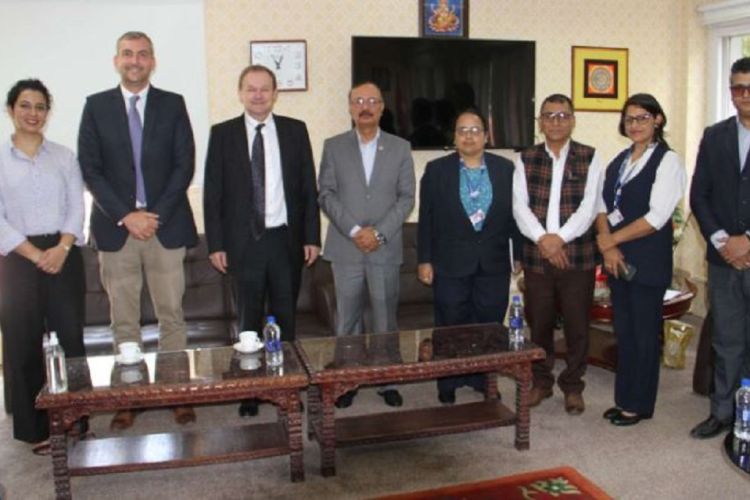 उद्योग मन्त्री रिजाल र राजदूत फेनबीच भेटवार्ता