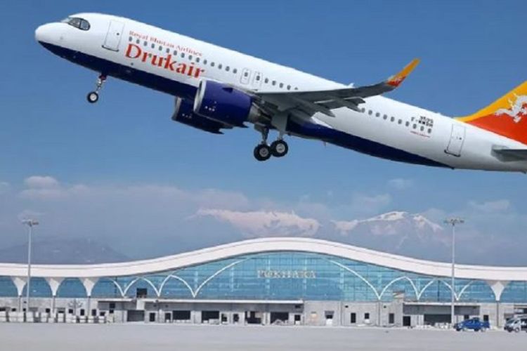 पोखरामा व्यावसायिक उडान भर्दै भुटानको ‘ड्रुक एयर’