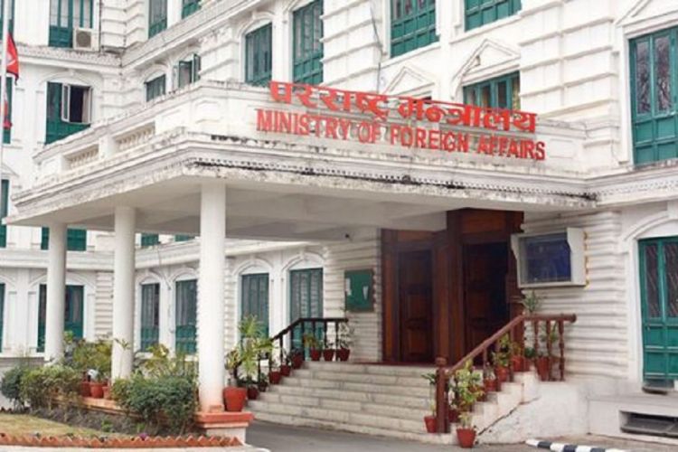 प्रधानमन्त्री प्रचण्डको चीन भ्रमणको टोली सार्वजनिक, को-को परे ?