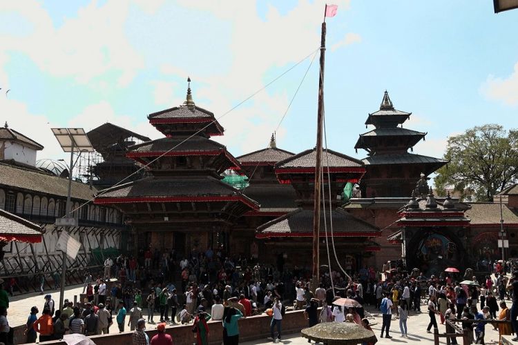 आजबाट औपचारिक रुपमा सुरु भयो इन्द्रजात्रा