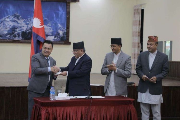 एनआरएनलाई नागरिकता प्रदान, मेरै पहल र संघर्षका कारण यो सम्भव भयो : प्रधानमन्त्री प्रचण्ड