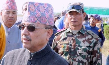 राज्यको सम्पूर्ण शक्ति भूकम्प पीडितको राहत र उद्दारमा केन्द्रित : उपप्रधानमन्त्री खड्का