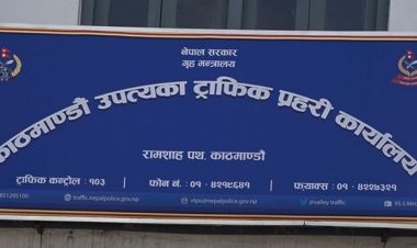 प्रदर्शनः ट्राफिक एफएमबाट अपडेट भएर मात्रै आज सवारी चलाउन आग्रह