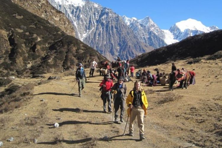 लयमा फर्कियो नेपालको पर्यटन व्यवसाय, एक महिनामै १ लाख बढी पर्यटक भित्रिए