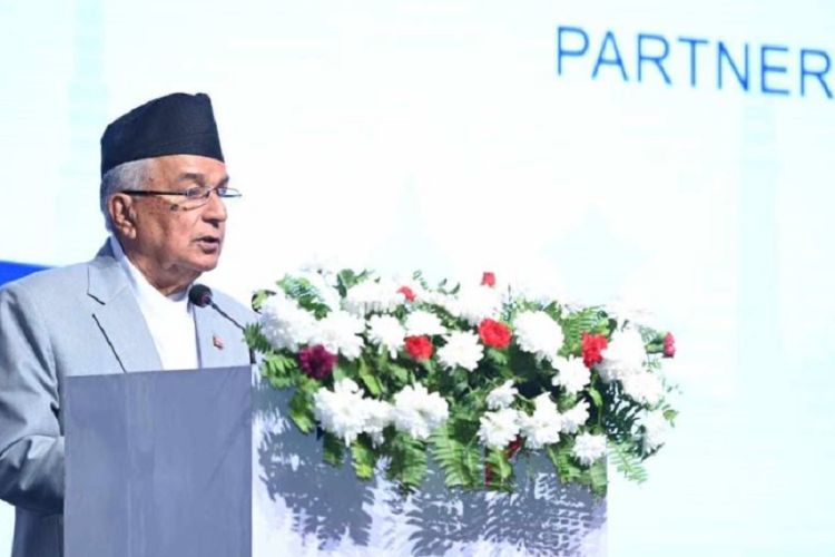 मुलुको अर्थतन्त्रलाई चलायमान बनाउन निर्माण व्यवसायीहरूको महत्वपूर्ण भूमिका छ : राष्ट्रपति पौडेल