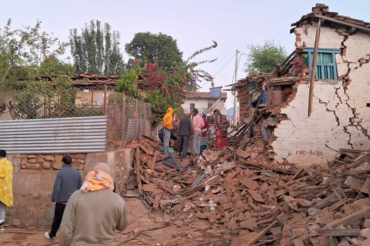 भूकम्प प्रभावित क्षेत्रमा अस्थायी आवास बनाउन सेना र प्रहरी परिचालन गरिने