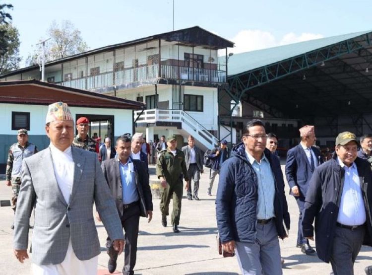 उपप्रधानमन्त्री, मन्त्री र सांसदसहितको टोली भूकम्प प्रभावित क्षेत्रतर्फ प्रस्थान