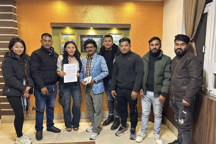 दीपक मनाङ्गेको ‘कंगारु’मा केदार घिमिरे ‘माग्ने बुढा’