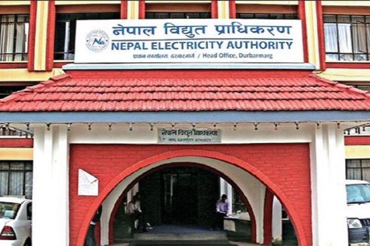 काठमाडौंका विभिन्न स्थानमा विद्युत् आपूर्ति बन्द गर्दै प्राधिकरण