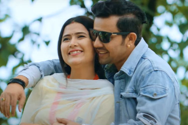 गीतकार कुमार शिवाकोटीको  'सिउॅंडीको काँडै'मा बिना र निक्सको अभिनय