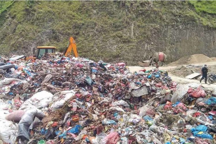 भारतीयसहितको विज्ञ समूह काठमाडौंमा, फोहोर व्यवस्थापनबारे अध्ययन गर्दै