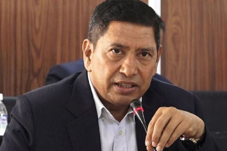 विमानस्थल घटनाको विषयमा प्रतिवेदनअनुसार कारबाही गर्छौं  : गृहमन्त्री श्रेष्ठ