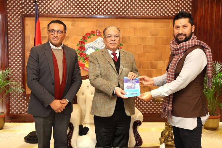 लघुवित्त र सहकारी पीडितलाई न्याय दिन सक्रिय छु : प्रधानमन्त्री दाहाल