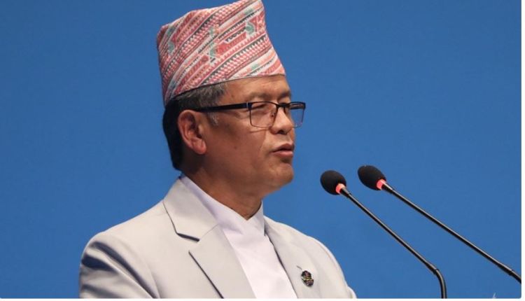 क्रोनिक क्यापिटलिज्मले गर्दा नेताहरु व्यापारी जस्ता भएका छन् : उपसभापति गुरुङ