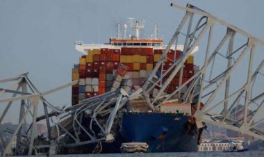  जहाज ठोक्किएपछि पुल दुर्घटना, छ जना कामदारको मृत्यु