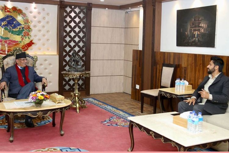प्रधानमन्त्री दाहाल र रास्वपाका सभापति रवि लामिछानेबीच भेटवार्ता 