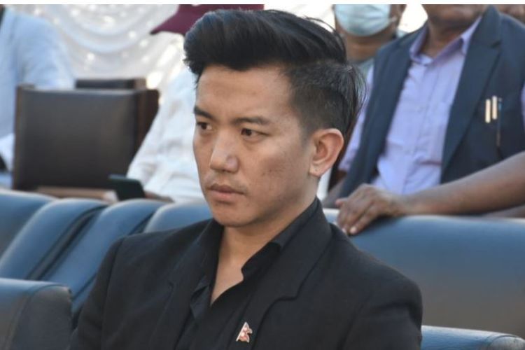 मन, वचन र कर्मले इलामको सेवा गर्ने संकल्पसहित उभिएको छु : सुहाङ नेम्वाङ