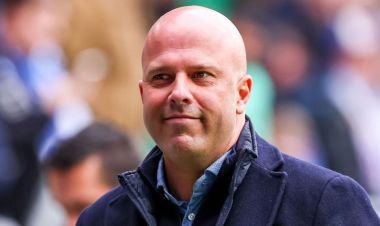 आर्ने स्लट लिभरपुलको प्रशिक्षक नियुक्त