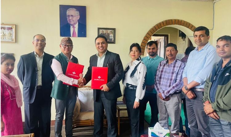 प्रभु बैंक लि.र हिमाल हस्पिटबीच विशेष छुट सम्झौता