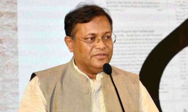 हसिनापछि उनका दर्जनौं मन्त्री भागे, विदेशमन्त्री विमानस्थलमा पक्राउ