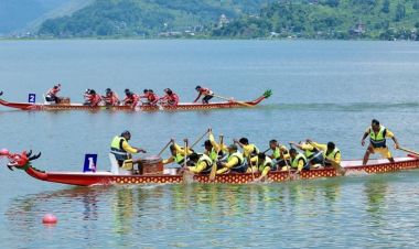आजदेखि पोखरामा शुरु भयो ड्रागन डुंगा दौड प्रतियोगिता 