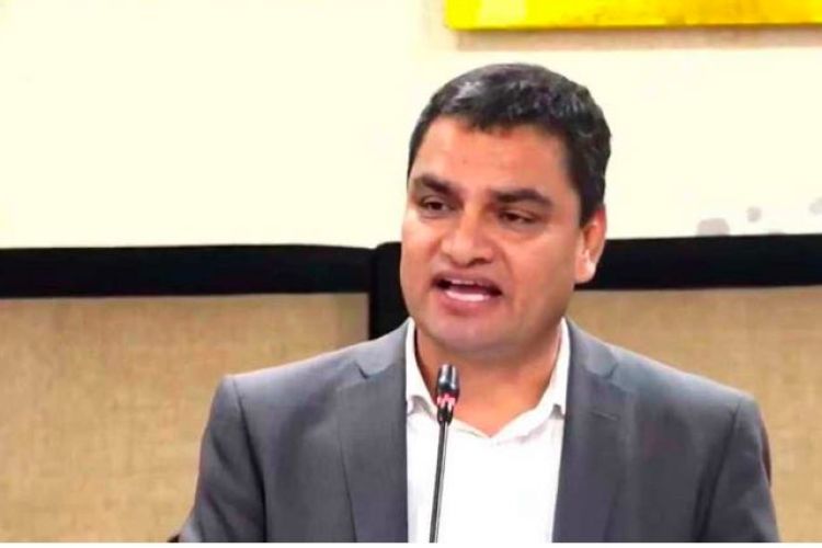प्रयोगशाला हुने उपचारात्मक परीक्षणमा देशलाई आत्मनिर्भर बनाउन जरुरी  :  स्वास्थ्यमन्त्री पौडेल
