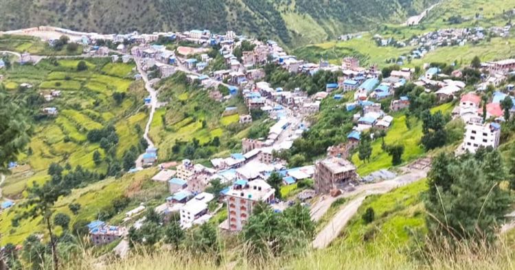  रोजगारीका लागि भारत र ठूला सहरतिर पलायन हुँदै मुगुका युवा