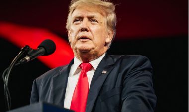 राष्ट्रपति ट्रम्पको धम्कीपछि निर्वासित नागरिकलाई स्वीकार गर्न कोलम्बिया सहमत