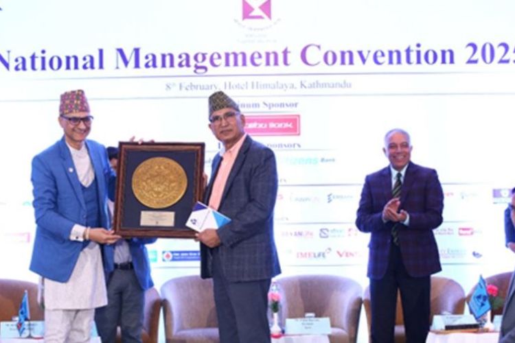  मुलुकको अर्थतन्त्र सुधारका लागि सरकारले पहल गरिरहेको छ : अर्थमन्त्री पौडेल