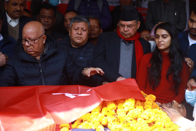  पोलिटब्युरो सदस्य सापकोटाको निधनपछि एकीकृत समाजवादी बैठक स्थगित
