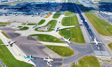 १८ घन्टा पछि सुचारू भयो हिथ्रो विमानस्थल, आगलागी पछि भएको थियो बन्द